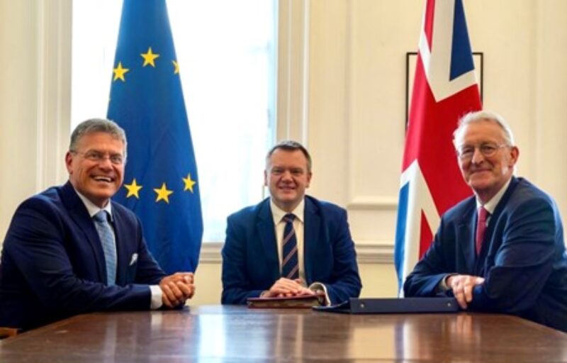 Hilary With EU Commissioner Maros Sefcovic and Nick Thomas – Symonds MP